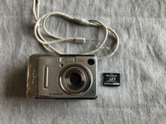 動作確認済】FUJIFILM FinePix A500 xDカード512MB付 - メルカリ