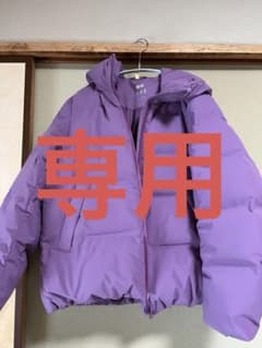 シームレスダウンパーカ　UNIQLOのサムネイル