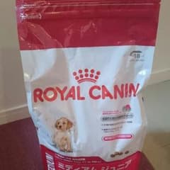 ちゃんさま専用★ROYAL CANIN ミディアムジュニア 子犬用 12ヶ月までのサムネイル