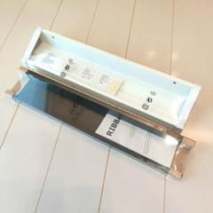 IKEA RIBBA シェルフ　飾り棚 ブラック、ホワイトのサムネイル