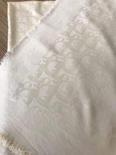 dior  大判　正方形　ストールのサムネイル