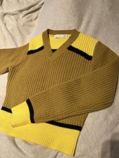 UNIQLO MARNIコラボ ポップコーンニットのサムネイル