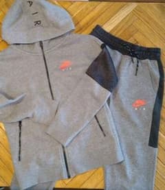 KINGS様★NIKE　AIR★セットアップ140-150のサムネイル