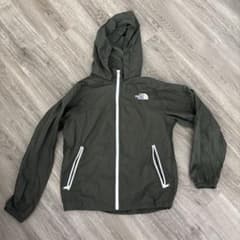 THE NORTH FACE ウィンドブレーカー 150 カーキのサムネイル