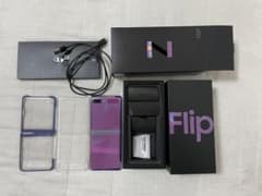 Galaxy Z Flip ミラーパープル 256 GB auのサムネイル