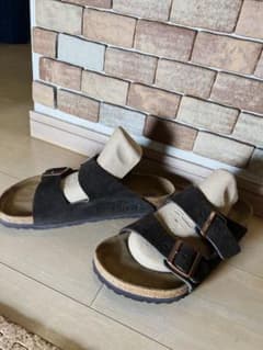 超美品】未使用】Birkenstock サンダル 40のサムネイル
