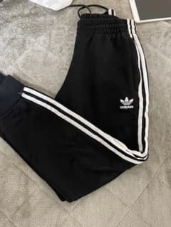 adidas トラックパンツのサムネイル