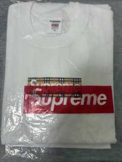 新品未使用 Supreme Burberry BOX logo Tシャツ Sのサムネイル