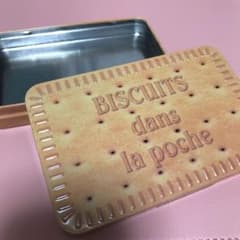 ビスケット缶♡のサムネイル
