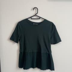 ZARA プリーツTシャツのサムネイル