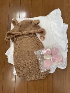 ニューボーンフォト　セットのサムネイル