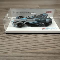 ABB Formula E ミニカー 1/43 スケールのサムネイル