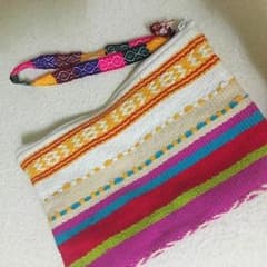 クラッチバッグのサムネイル