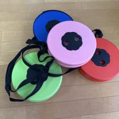 万博に！　折りたたみ椅子　4個セットのサムネイル