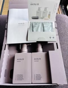 【新品・未使用】AKNIR シャンプー &トリートメントのサムネイル