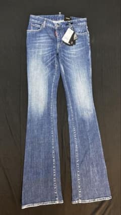 DSQUARED2 MEDIUM WAIST FLARE JEAN 40のサムネイル