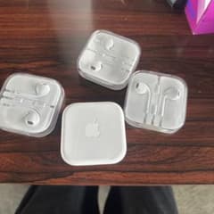Apple 纯正有線イヤホン 4個セットのサムネイル