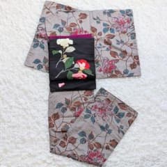 Ｙ*ｉ様 難あり＊これぞ秩父銘仙！な光沢の美しい大きな椿のアンティーク着物 難あり＊これぞ秩父銘仙！な光沢の美しい大きな椿のアンティーク着物