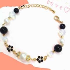 ブレスレットのサムネイル