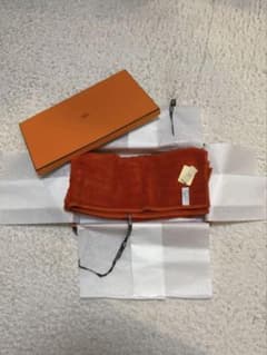 HERMES バスタオル オレンジ タグ・箱付き 寸法⬇️のサムネイル