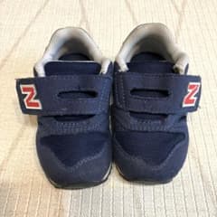 ⭐︎New Balance 373 ネイビー 13センチのサムネイル