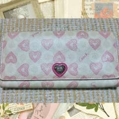 最終値下げ☆COACH☆ハート柄長財布のサムネイル