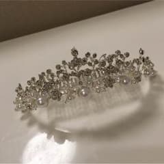 ティアラ 着用画ありのサムネイル