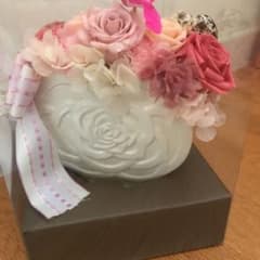 ブリザードフラワーアレンジメント♡陶器のサムネイル