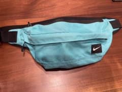 NIKE ナイキ ウエストポーチのサムネイル
