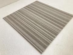 タイルカーペット　新品・未使用　国内メーカー　アウトレット　５０×５０　DIYのサムネイル