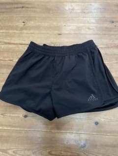 adidas アディダス ショートパンツ　140センチのサムネイル