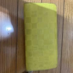 長財布のサムネイル