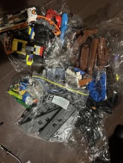 Large quantity of LEGO blocks (junk set)