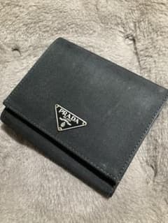 PRADA ナイロン 三つ折財布のサムネイル