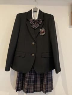 卒業式 女の子 スーツ　165cmのサムネイル