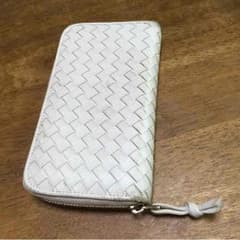 長財布のサムネイル