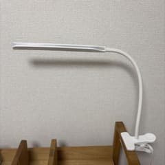 ニトリLEDクリップライト(YP400CL ホワイト)のサムネイル