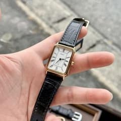 VINTAGE SEIKO TANK 2220 白文字盤 ローマン 1976年製 - メルカリ