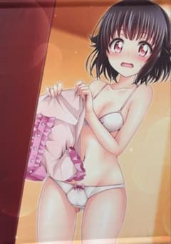 【牛込りみ】タペストリーのサムネイル