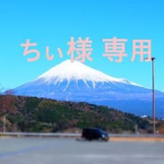 ロクシタン ハンドクリーム&練り香水のサムネイル