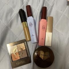 化粧品セットのサムネイル