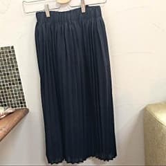 ロングスカート プリーツロングスカート 紺 ネイビー 美品のサムネイル