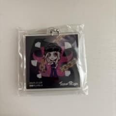 浜崎あゆみ アジアツアー アクリルキーホルダー - メルカリ
