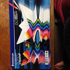 60色色鉛筆のサムネイル