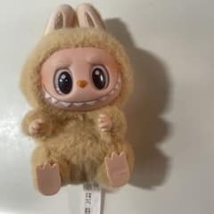 POP MART ウサギのキャラクター ぬいぐるみのサムネイル