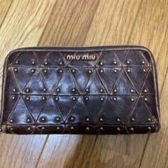 長財布　miumiuのサムネイル