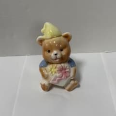 クマの貯金箱 - メルカリ