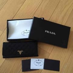PRADA 長財布のサムネイル
