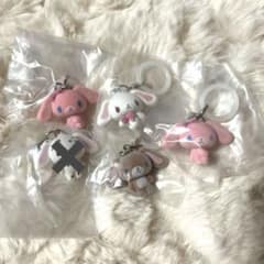 シュガバニフロッキーめじるしアクセサリー 4種セット♡のサムネイル