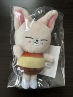 straykids skzoo フォクシニ プリン バッグチャームのサムネイル